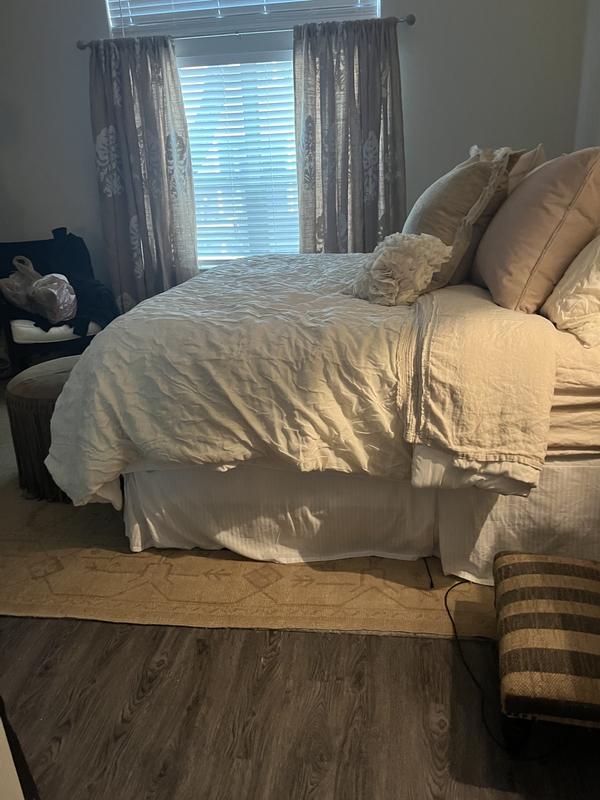 Review Thumbnail Image 0 230848793