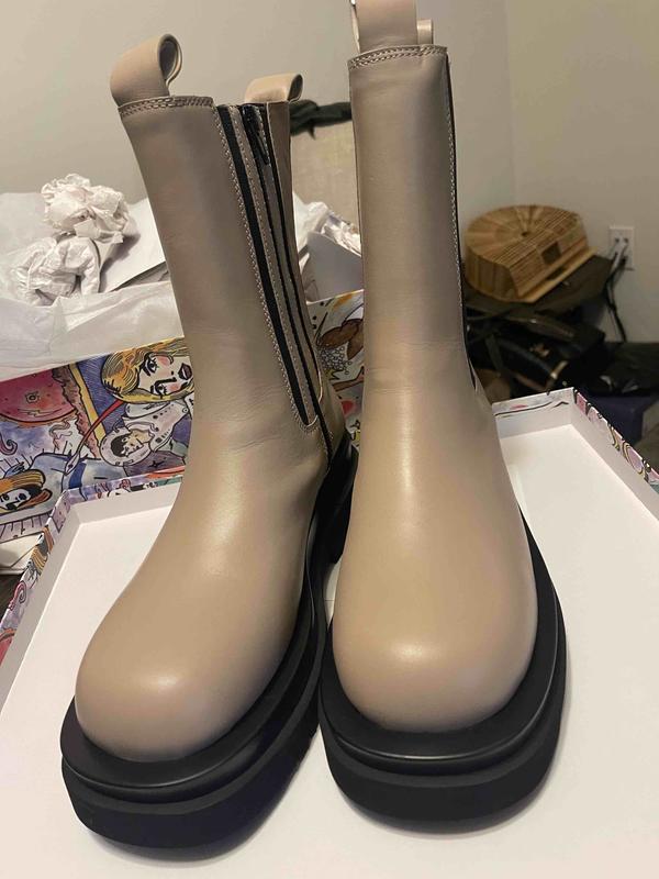 Review Thumbnail Image 1 211667024