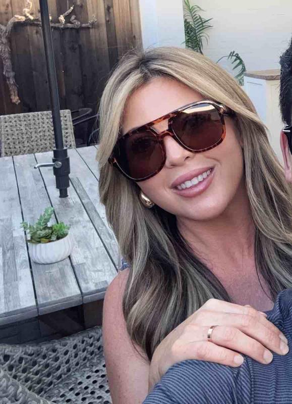 Review Thumbnail Image 0 243850212