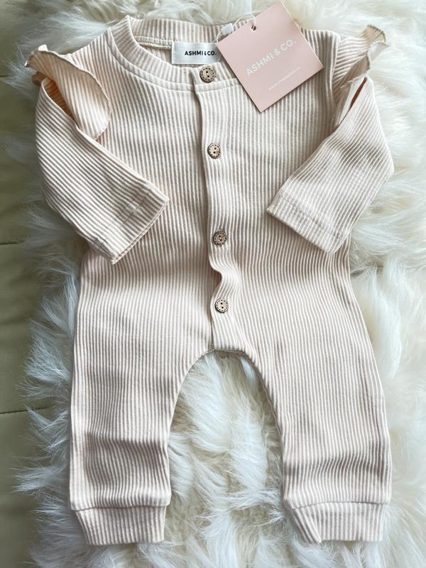 Review Thumbnail Image 0 224974363