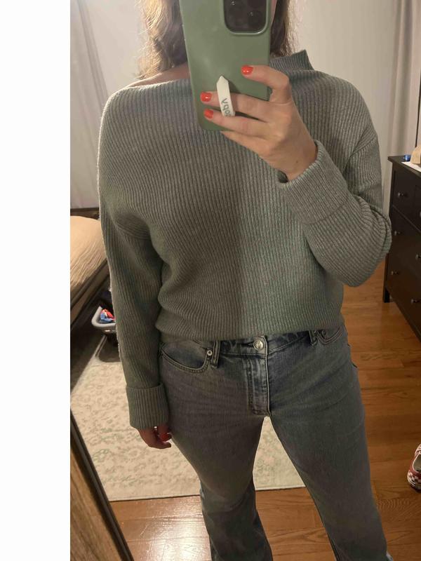 Review Thumbnail Image 0 235056204