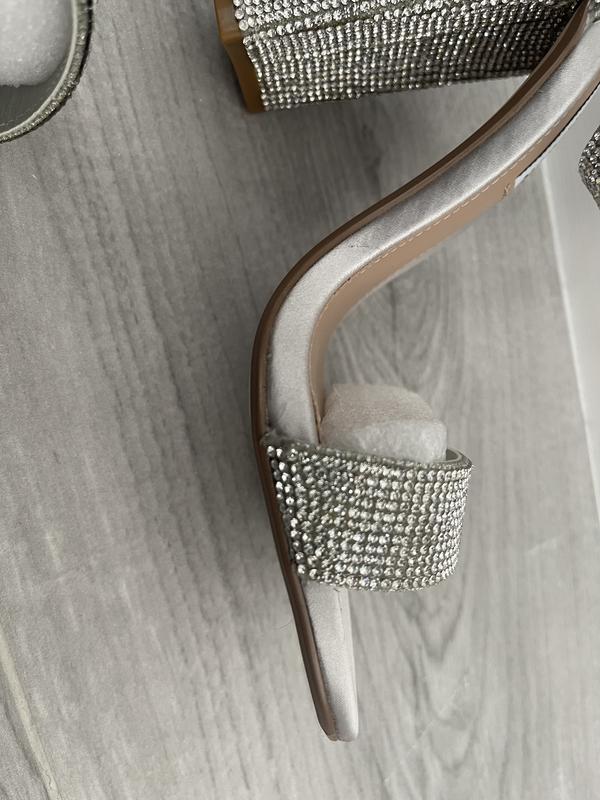 Review Thumbnail Image 0 213312945