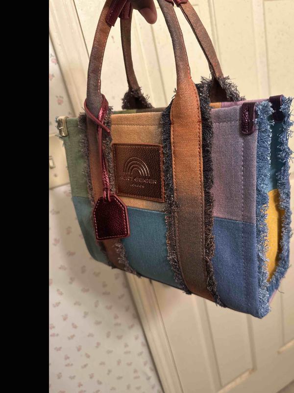 Review Thumbnail Image 1 238024069