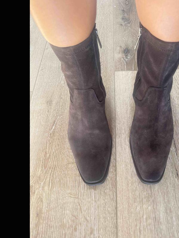 Review Thumbnail Image 0 243364356