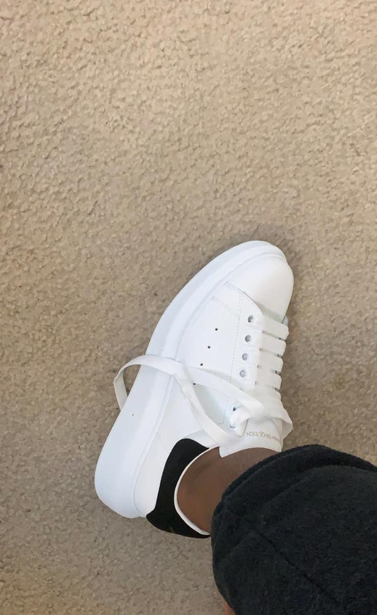 Review Thumbnail Image 0 198681839