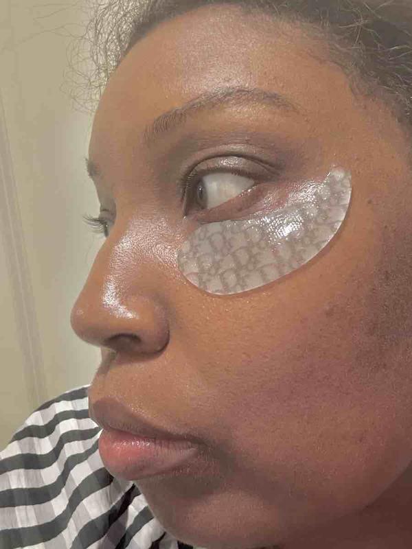 Review Thumbnail Image 0 243277446