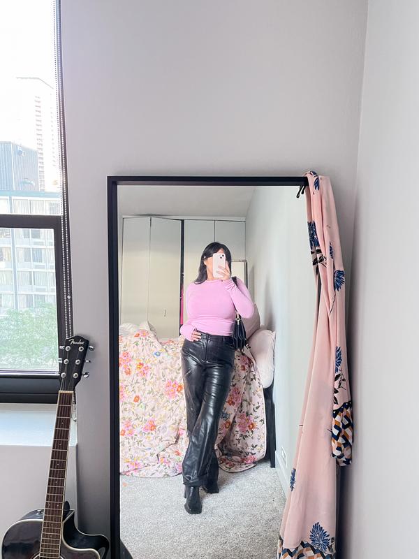 Review Thumbnail Image 0 220188934