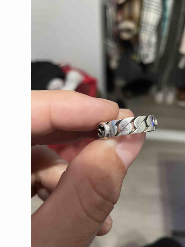 Review Thumbnail Image 0 230833301