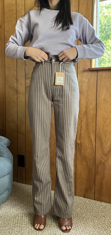 Review Thumbnail Image 2 223689416