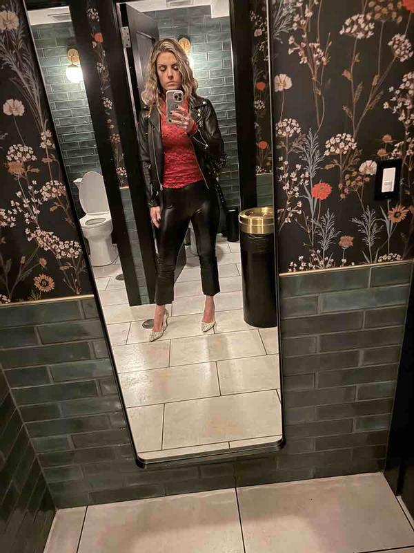 Review Thumbnail Image 0 238887624