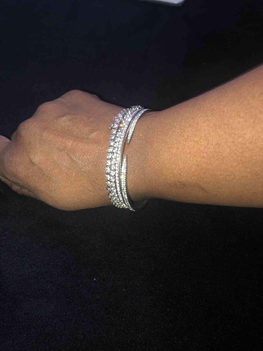 Review Thumbnail Image 1 203003017