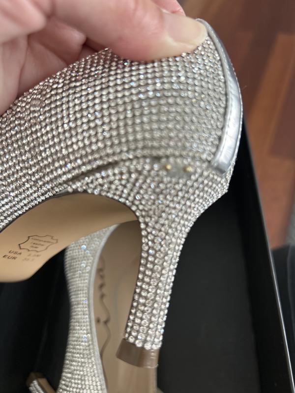 Review Thumbnail Image 1 247574169