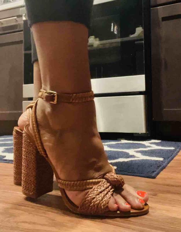 Review Thumbnail Image 0 233603948