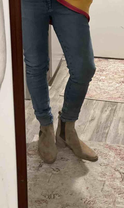 Review Thumbnail Image 0 232656641