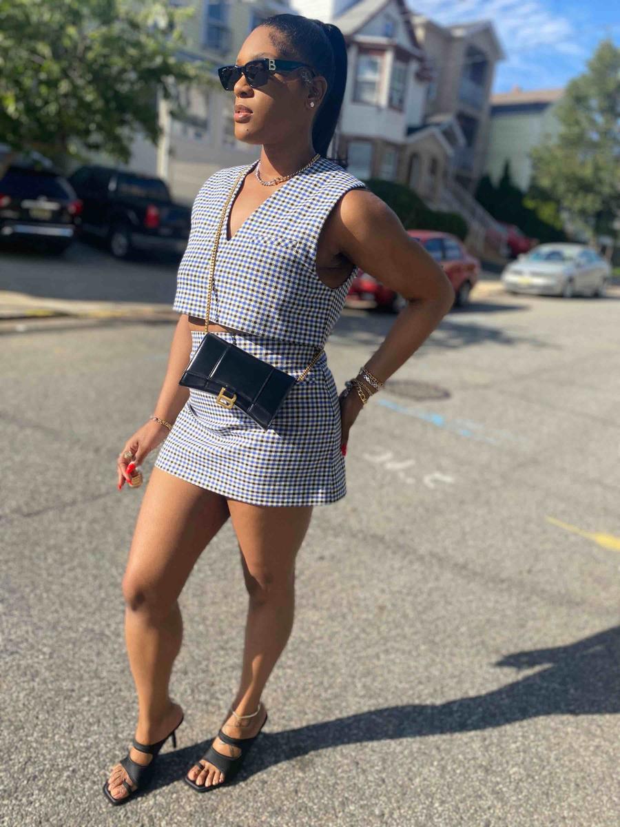 Review Thumbnail Image 0 210230497