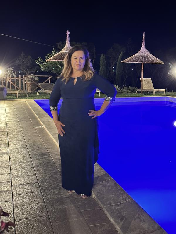 Review Thumbnail Image 0 228506515