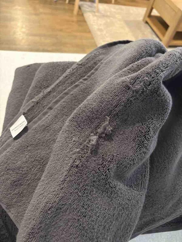 Review Thumbnail Image 0 243711437