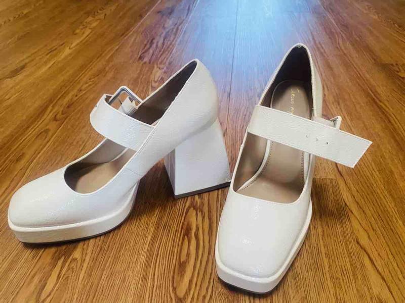 Review Thumbnail Image 1 218805881