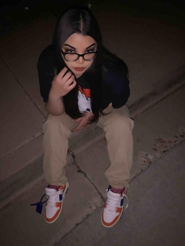 Review Thumbnail Image 3 212477762