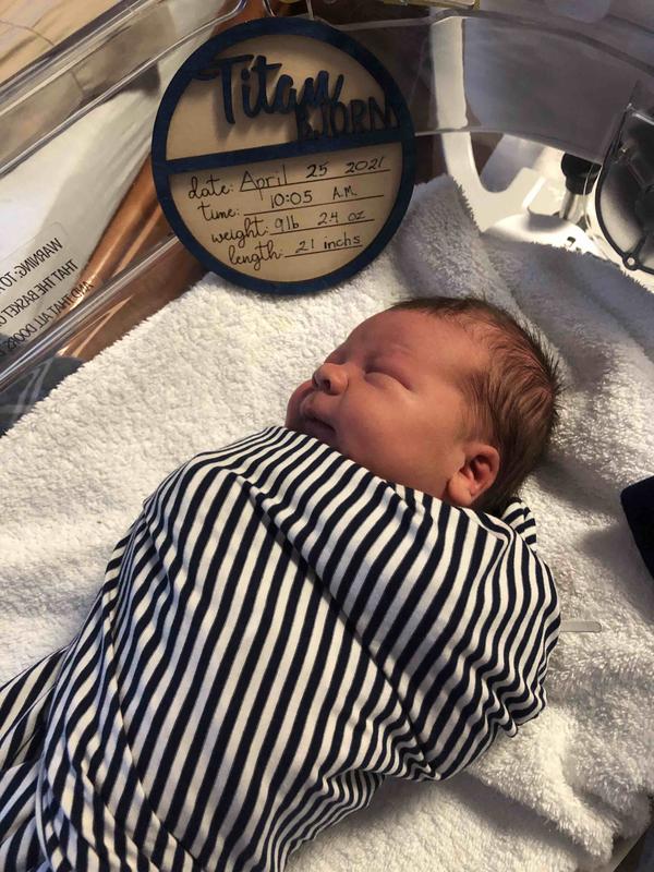 Review Thumbnail Image 0 212889128