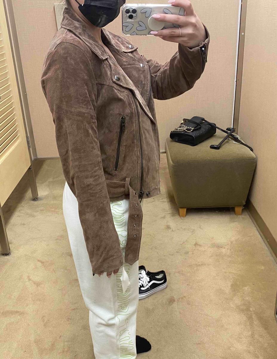 Review Thumbnail Image 0 210103092