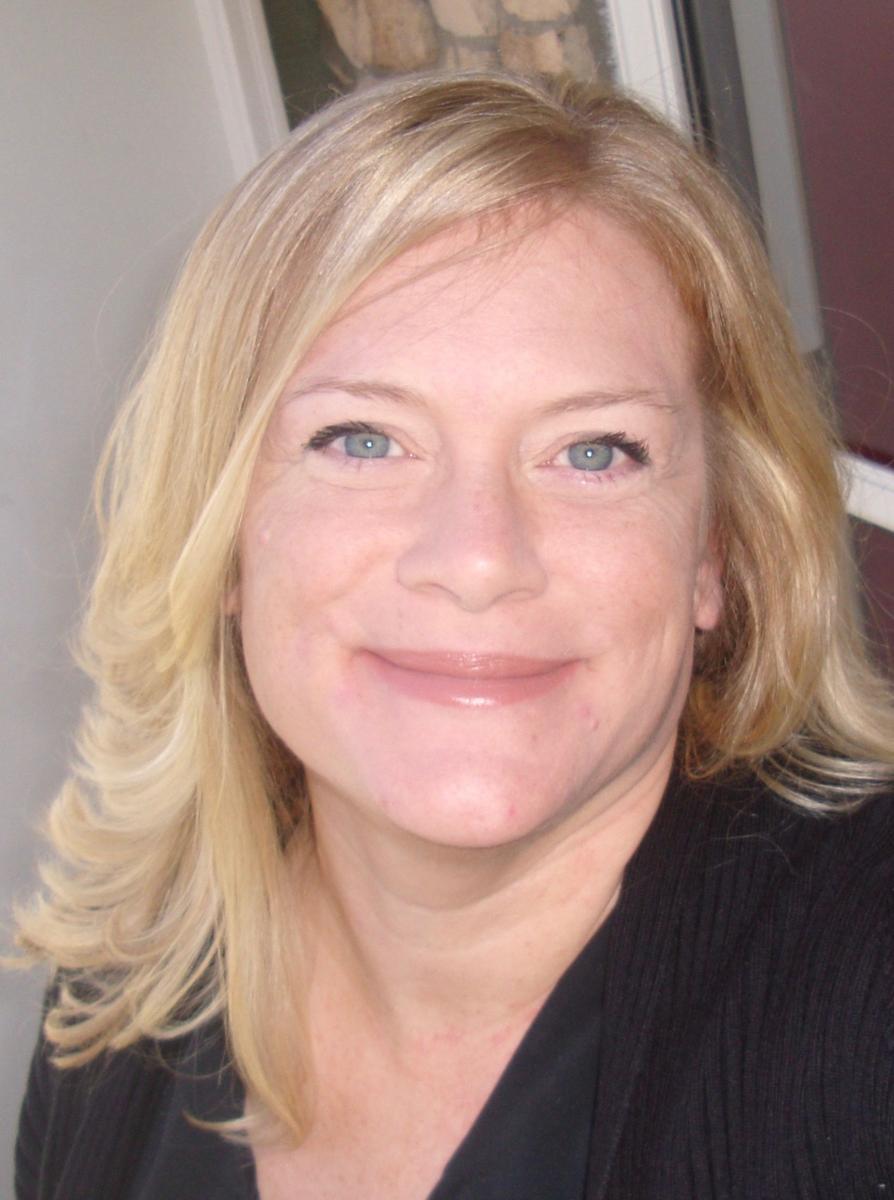 Review Thumbnail Image 0 195098274