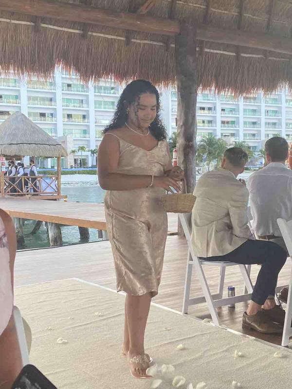 Review Thumbnail Image 0 214828085