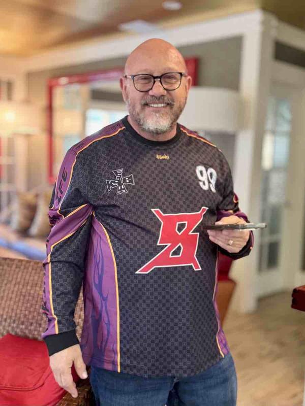 Review Thumbnail Image 0 240775779