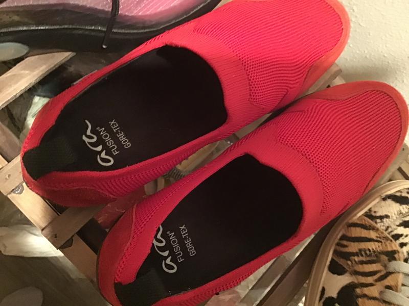 Review Thumbnail Image 0 228522438