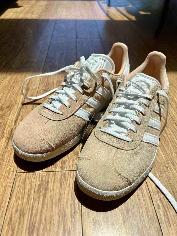 Review Thumbnail Image 0 234951154