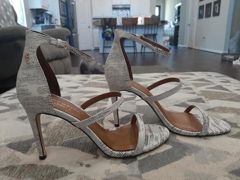 Review Thumbnail Image 0 211641657