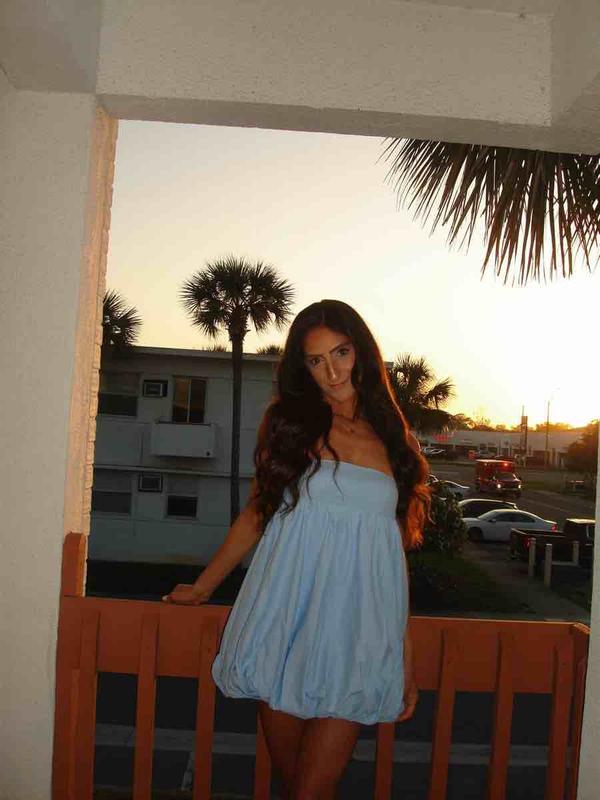 Review Thumbnail Image 0 241574652