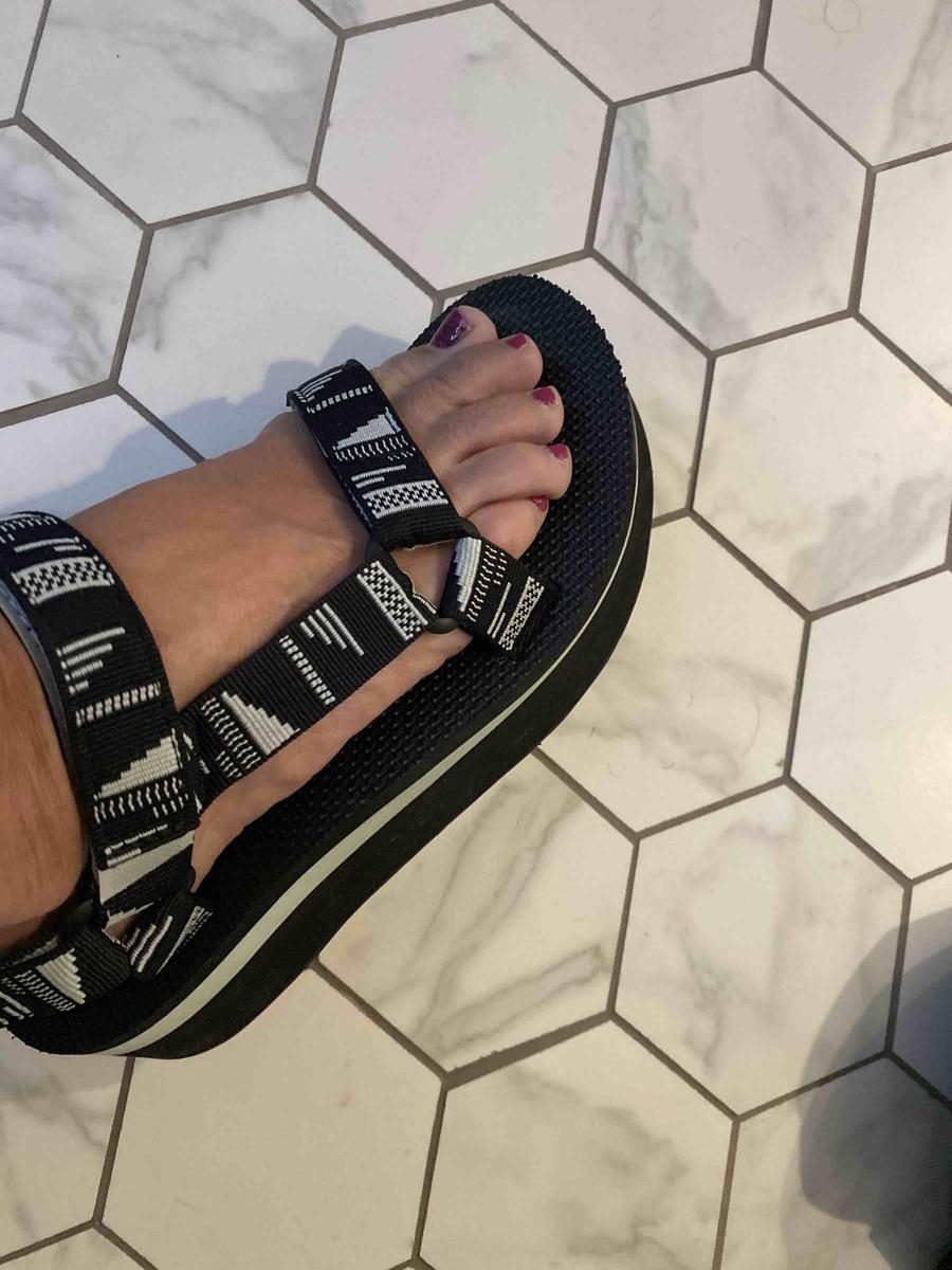 Review Thumbnail Image 0 206300329