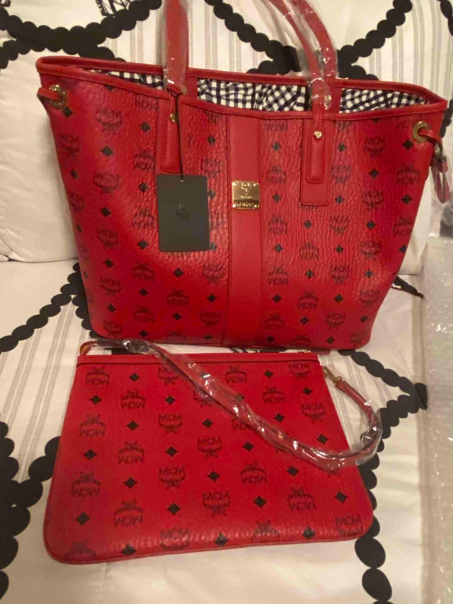 Review Thumbnail Image 0 195275750