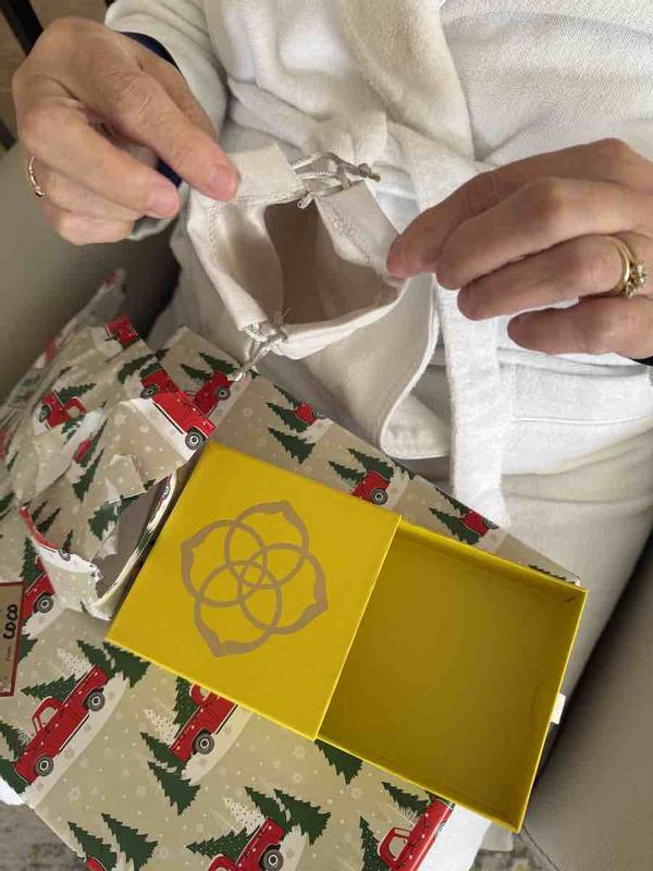 Review Thumbnail Image 0 246904877