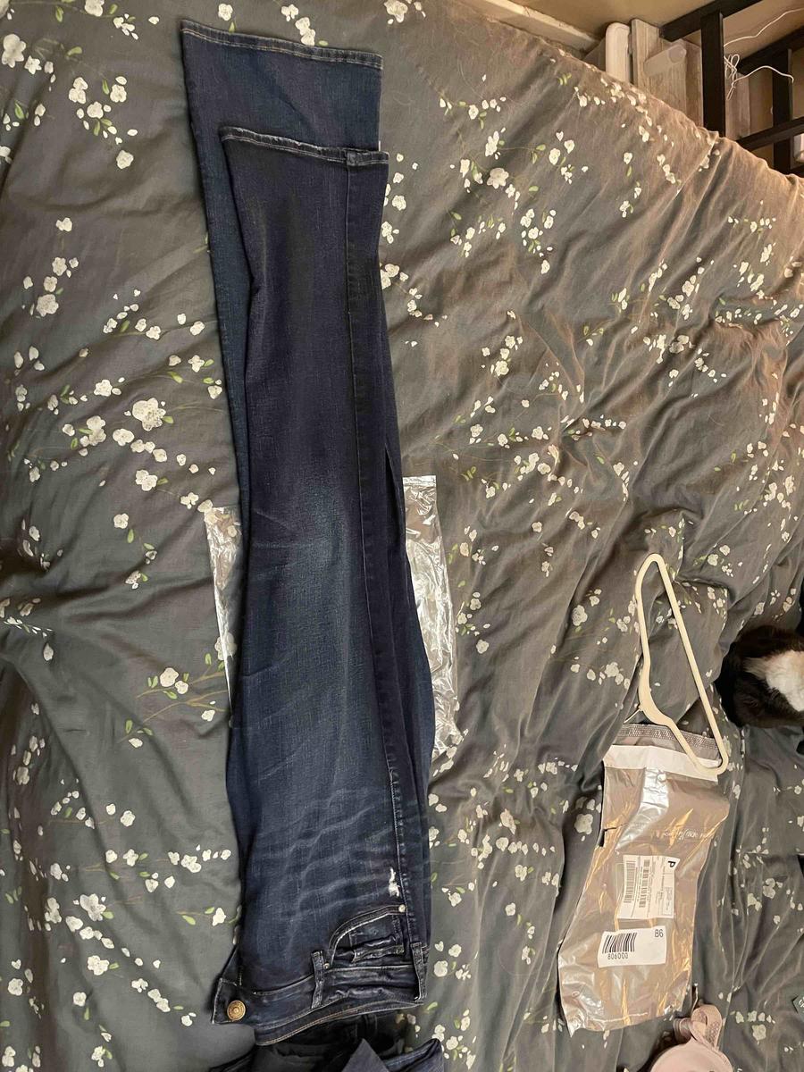 Review Thumbnail Image 0 205432642