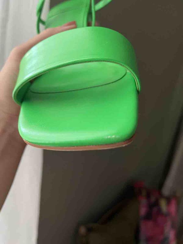 Review Thumbnail Image 2 226961979