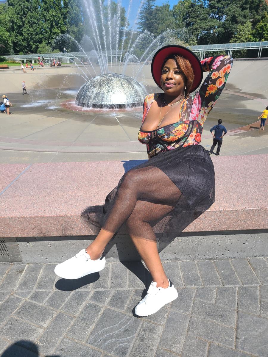 Review Thumbnail Image 0 209550777