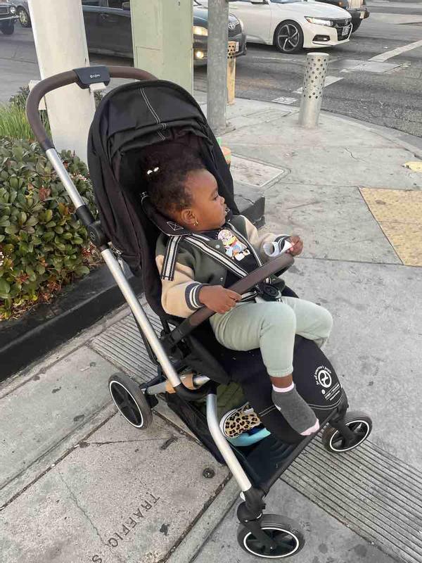 Review Thumbnail Image 0 220992553