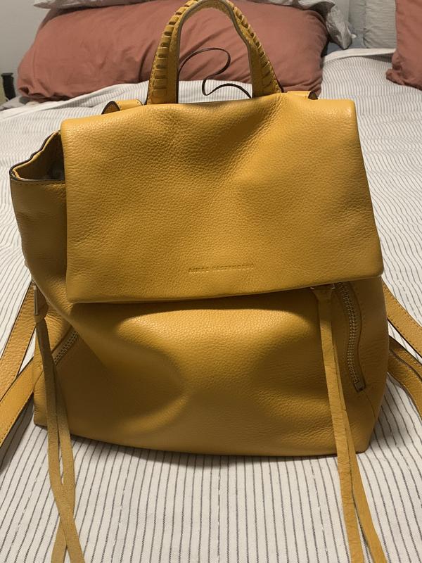 Review Thumbnail Image 0 216771614