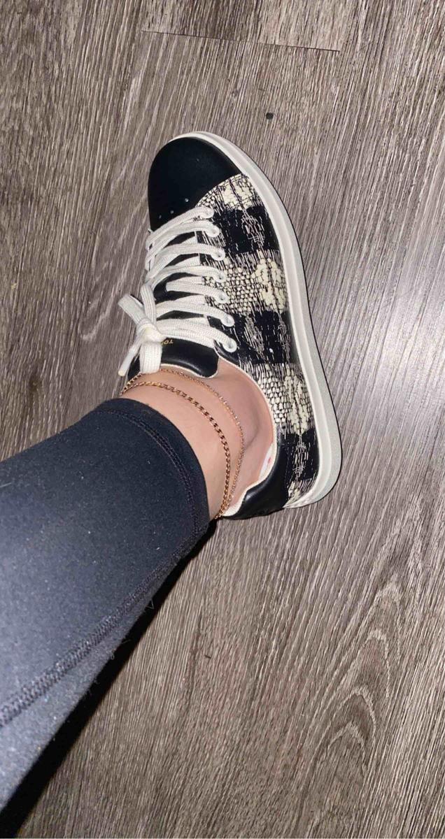 Review Thumbnail Image 0 203429353