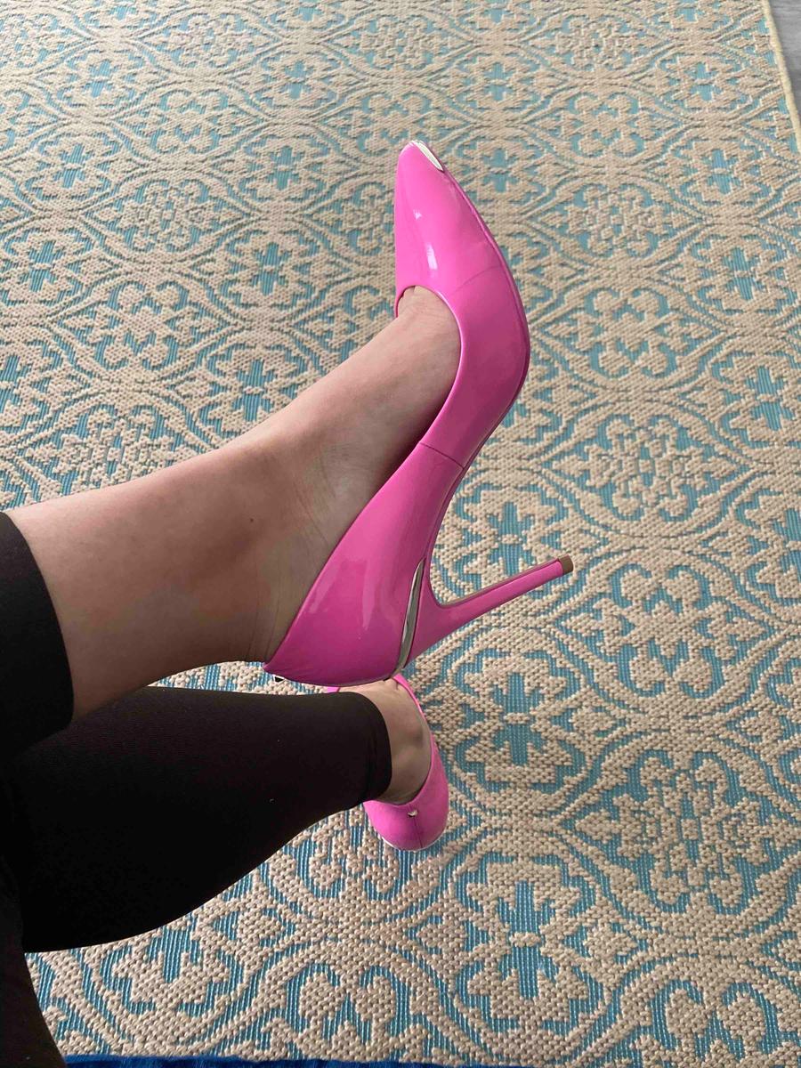 Review Thumbnail Image 0 196689341