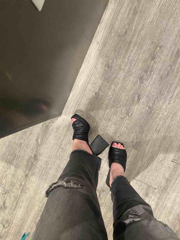 Review Thumbnail Image 0 216641238