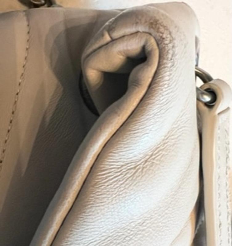 Review Thumbnail Image 1 224936963