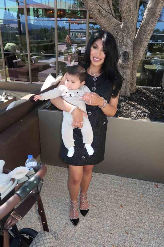 Review Thumbnail Image 1 243851611