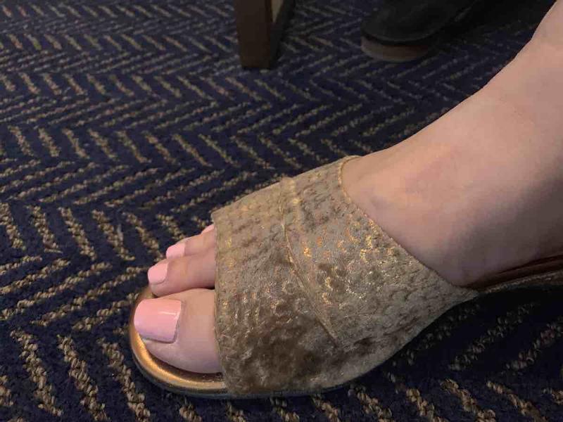 Review Thumbnail Image 0 214895715