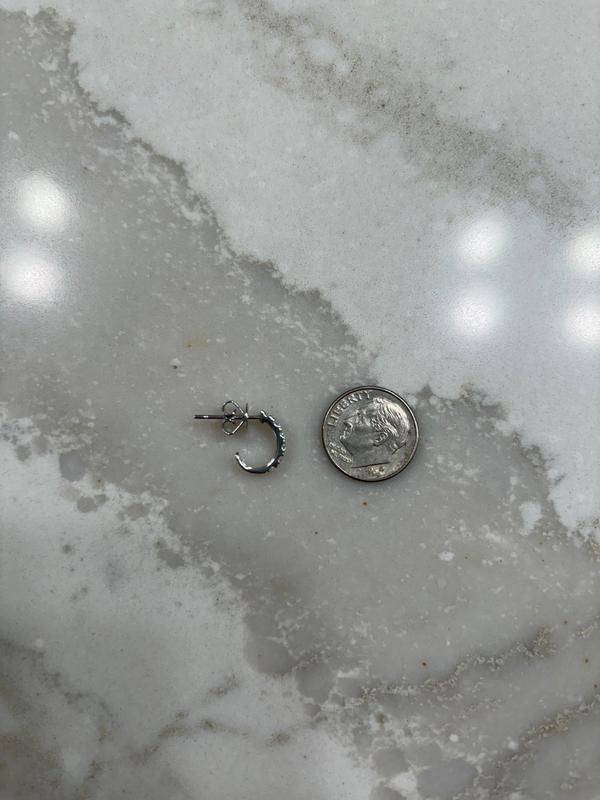 Review Thumbnail Image 0 235908063