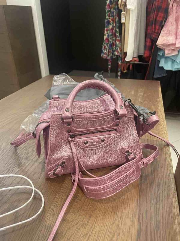 Review Thumbnail Image 0 217808004