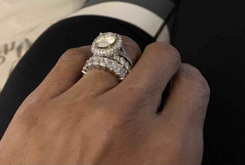 Review Thumbnail Image 0 215903629