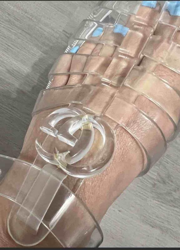 Review Thumbnail Image 1 219352384